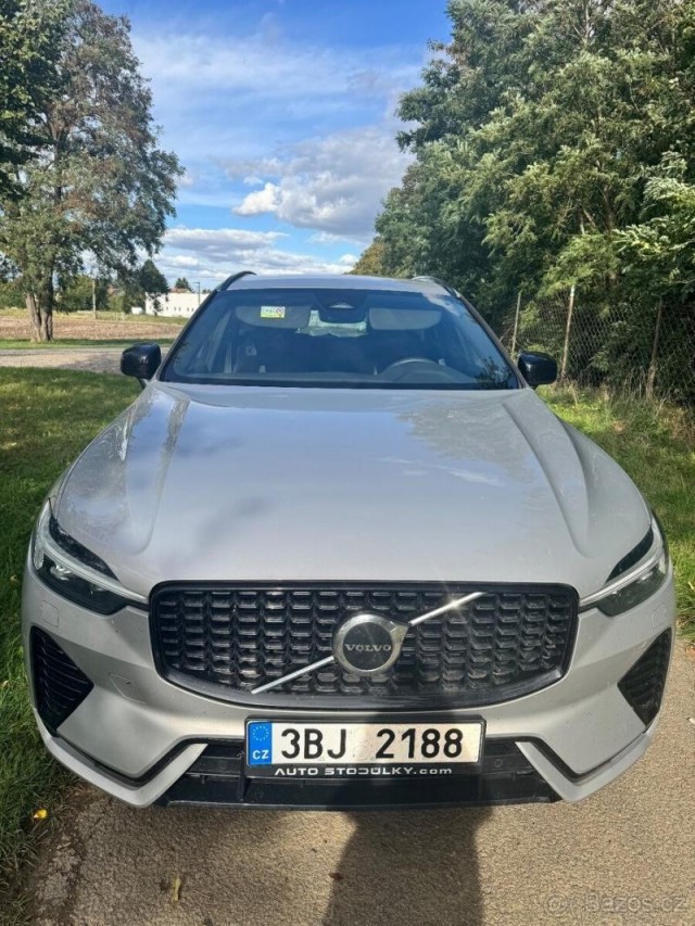 Volvo XC60 B4 D PLUS DARK