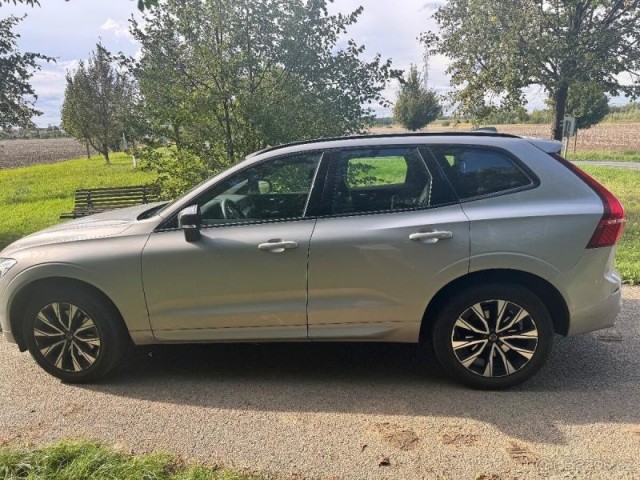 Volvo XC60 B4 D PLUS DARK