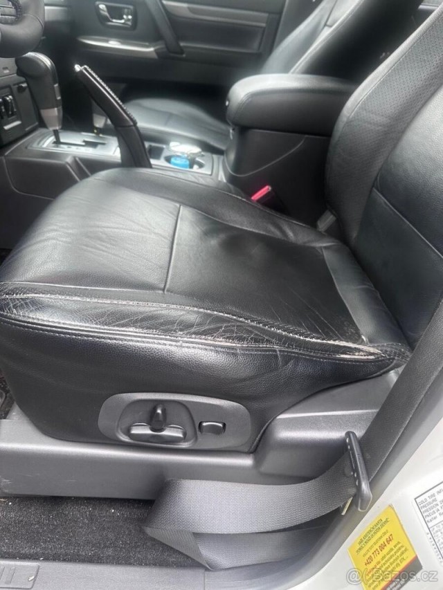 Mitsubishi Pajero 3,2   ( 147 kW)