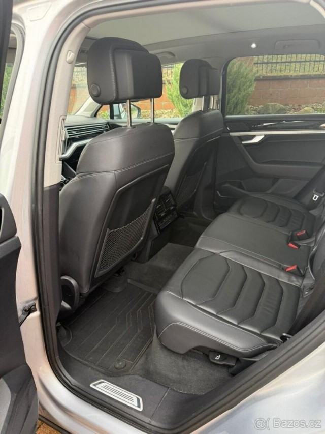 Volkswagen Touareg 2019, 210 kW