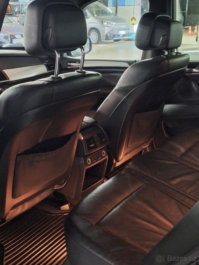 BMW X5 40d r.v2010,najeto 203000tis.