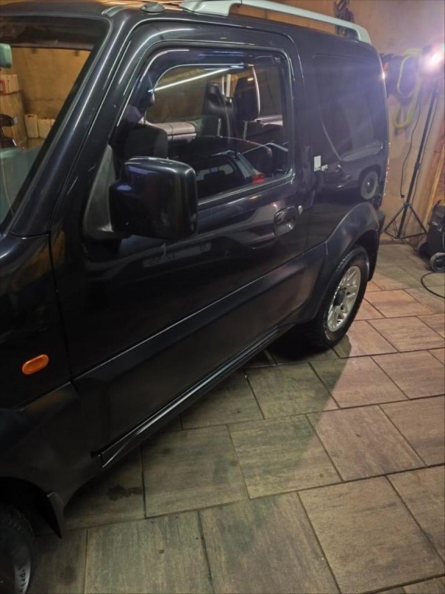 Suzuki Jimny 1,3
