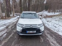 Mitsubishi Outlander 2,2