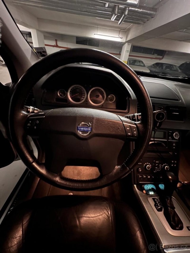 Volvo XC90 2,4   2011, 2.4 D5 147kW