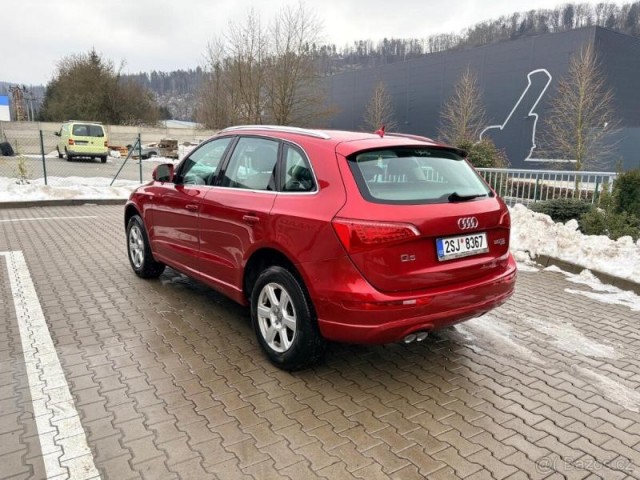 Audi Q5 2,0   TDI, r.2009, Nájezd 281 