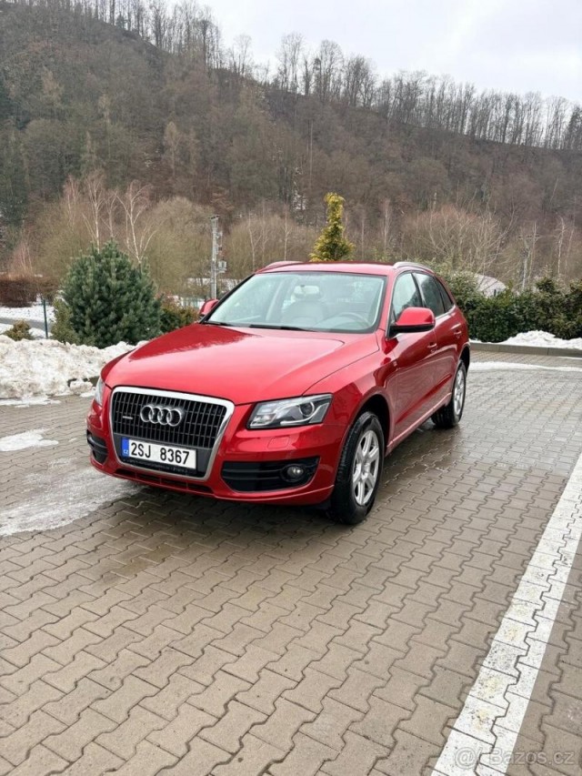 Audi Q5 2,0   TDI, r.2009, Nájezd 281 