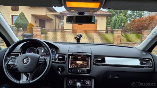 Volkswagen Touareg 3,0   TDI, 4x4, 180 kW, první 