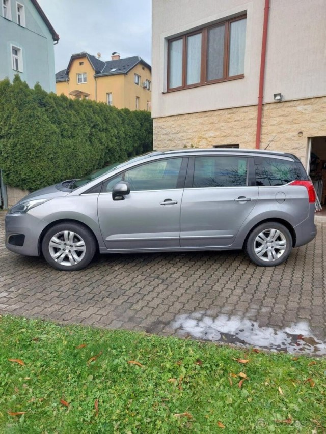 Peugeot 5008 1,6   Prodám