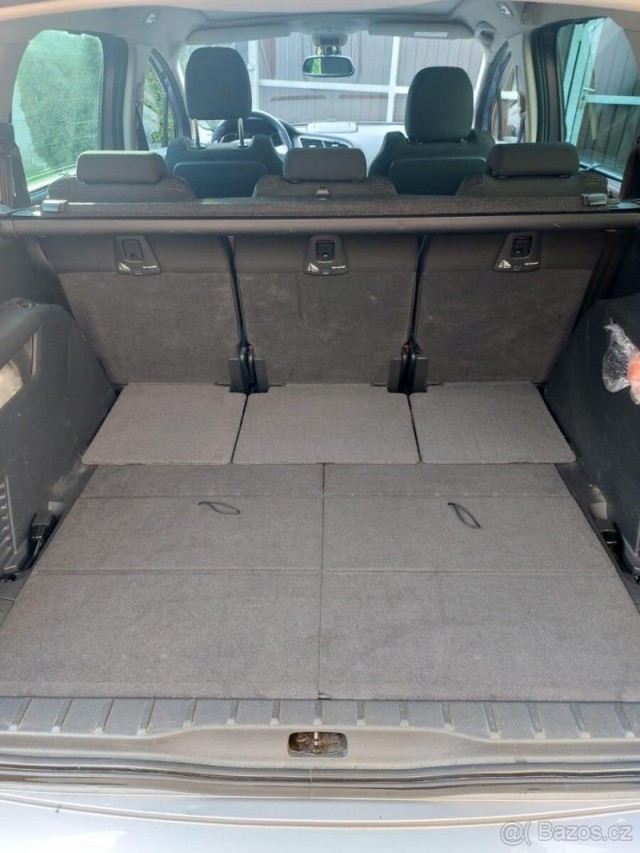 Peugeot 5008 1,6   Prodám