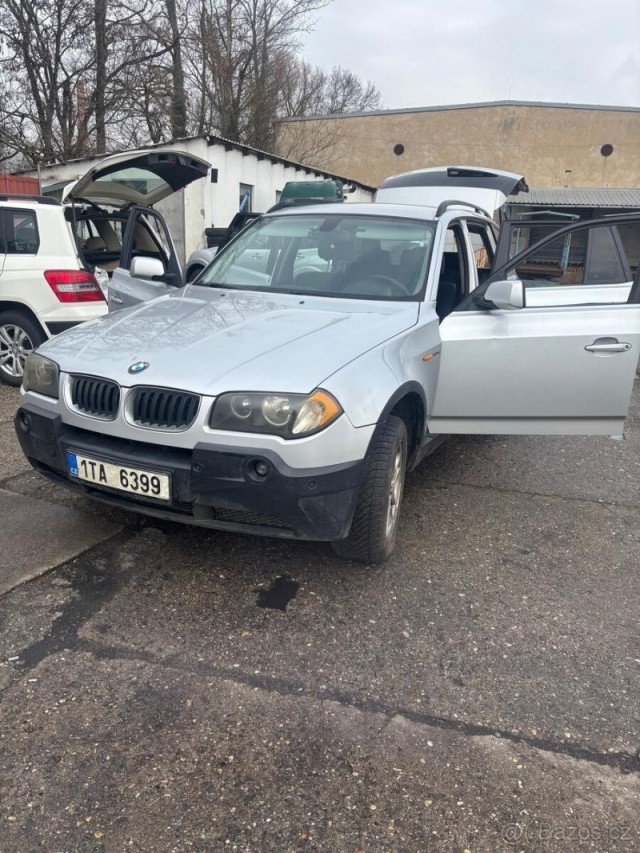 BMW X3 3,0   V6 D