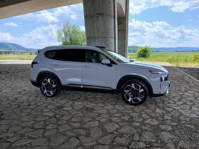 Hyundai Santa Fe 2,2   Plná výbava, DPH