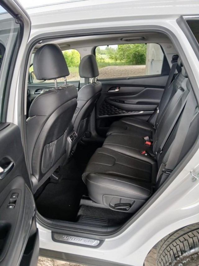 Hyundai Santa Fe 2,2   Plná výbava, DPH