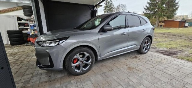 Ford Kuga ST Line 137kW,naj. 21.800km