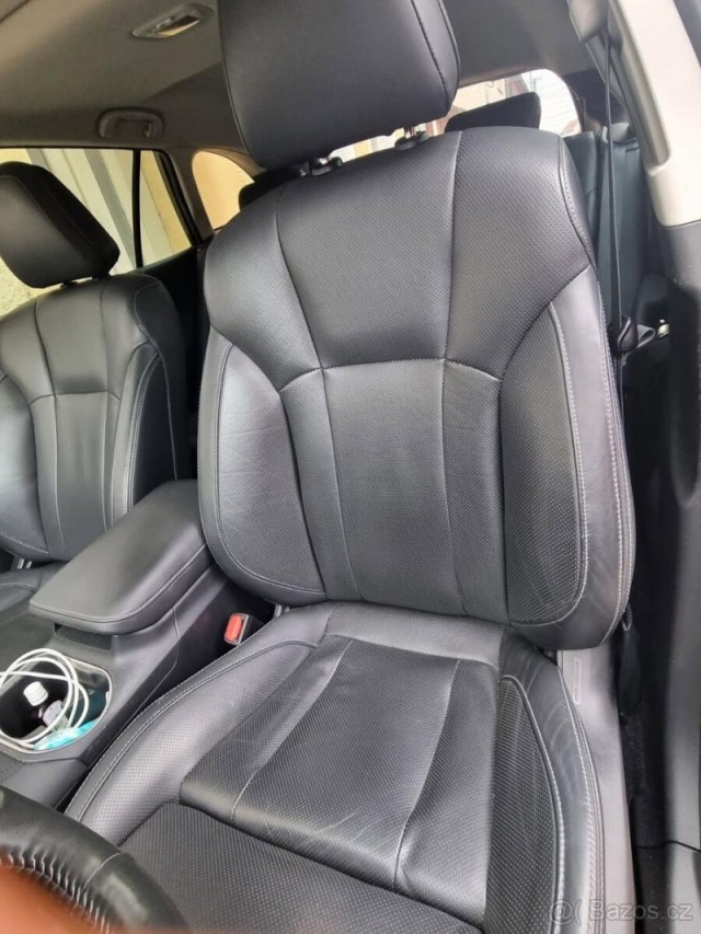 Subaru Outback 2,4   Touring + Tažné