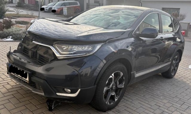 Honda CR-V 1,5   VTEC | 110t. km | NOSNÍK