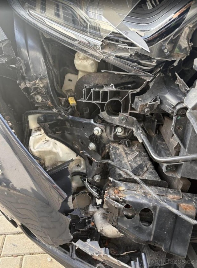 Honda CR-V 1,5   VTEC | 110t. km | NOSNÍK