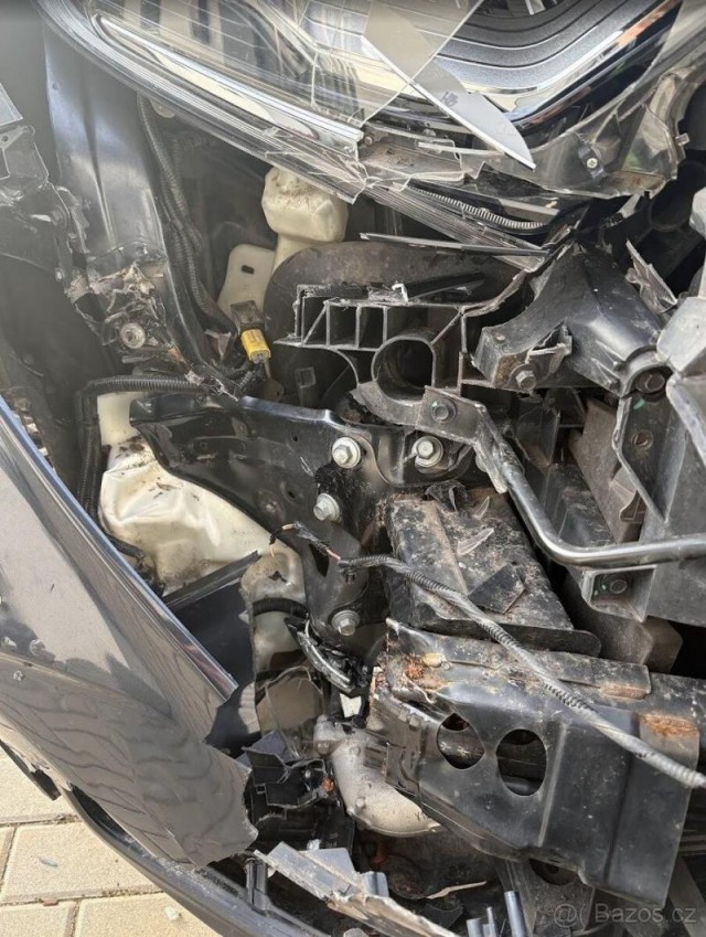 Honda CR-V 1,5   VTEC | 110t. km | NOSNÍK