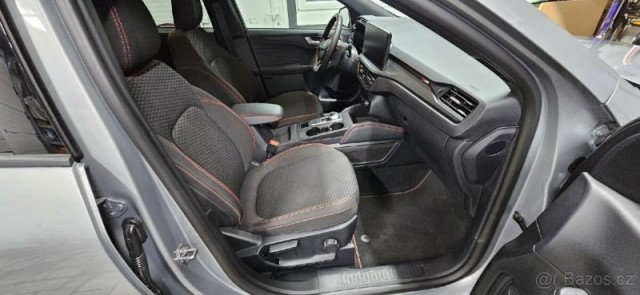 Ford Kuga ST Line 137kW,naj. 21.800km