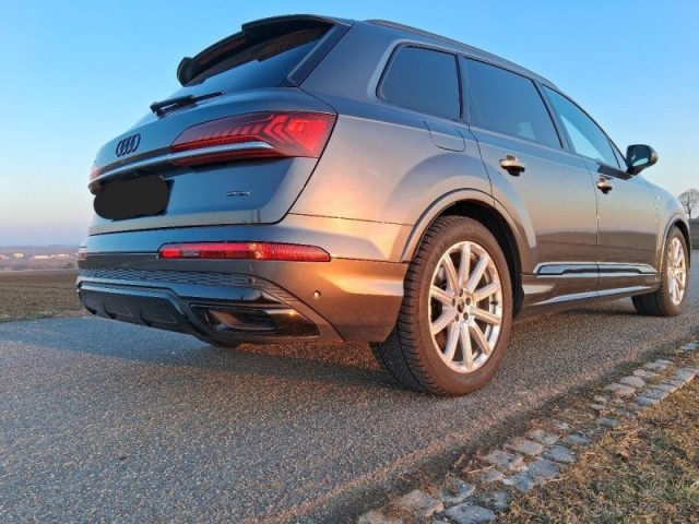 Audi Q7 3,0   tdi 210 kW s-line