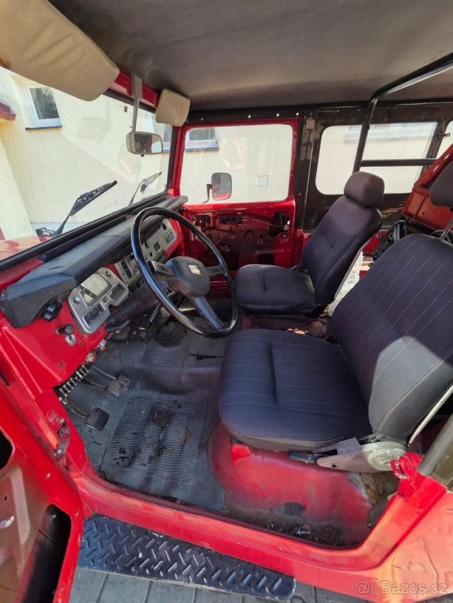 Toyota Land Cruiser BJ 42