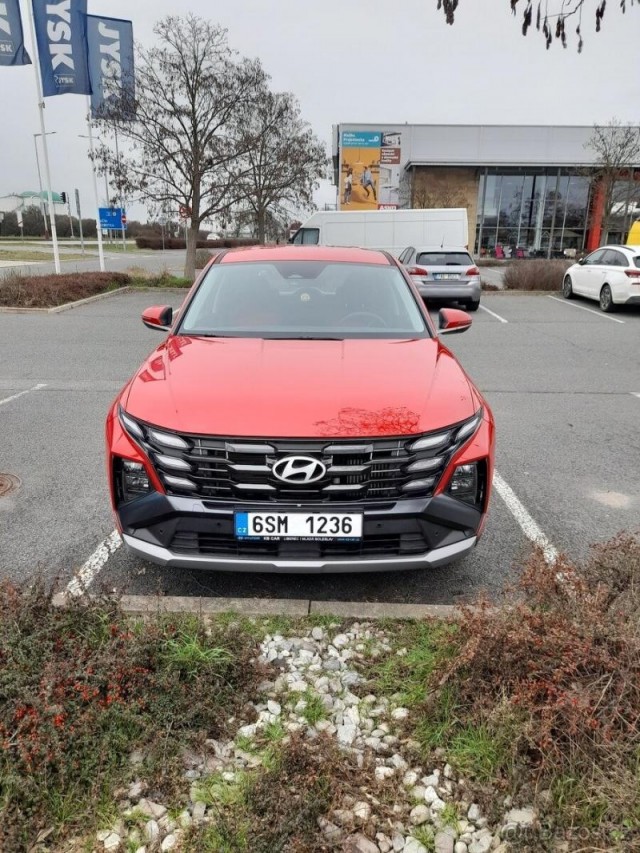 Hyundai Tucson 1,6   Podej auta
