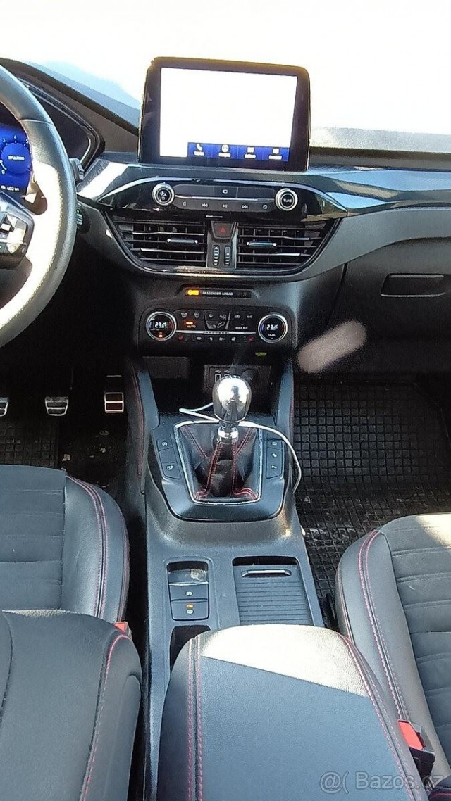 Ford Kuga 1,5   ST-LINE X EcoBoost 110kW