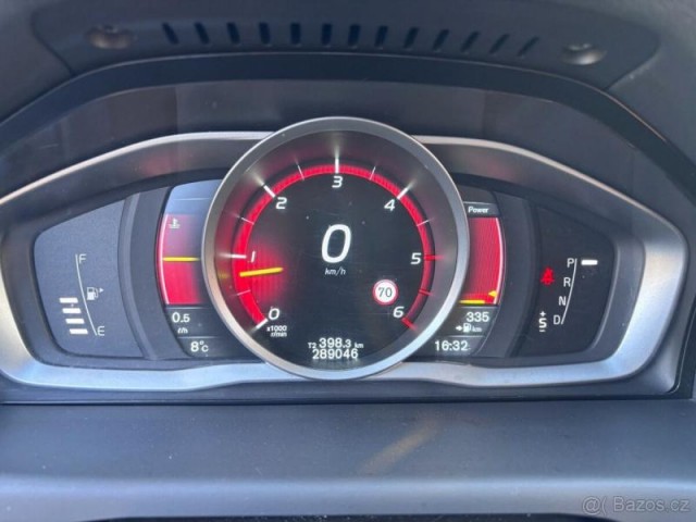 Volvo XC70 2,4   AWD, td, 133 kw, 4x4