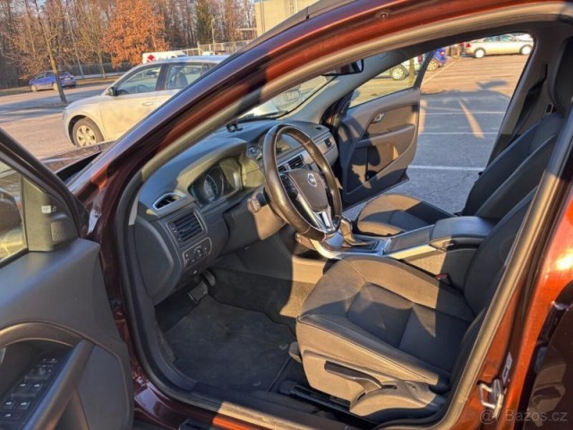 Volvo XC70 2,4   AWD, td, 133 kw, 4x4