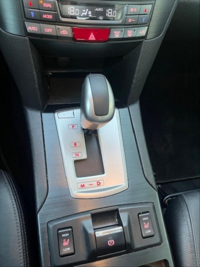Subaru Outback 2,0   110 kW AWD AUTOMAT, kůže