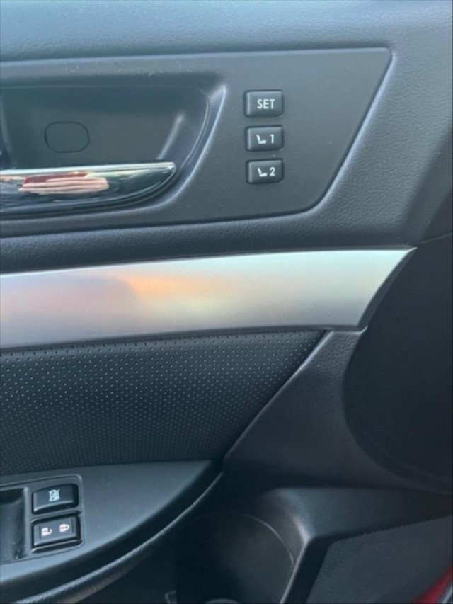 Subaru Outback 2,0   110 kW AWD AUTOMAT, kůže