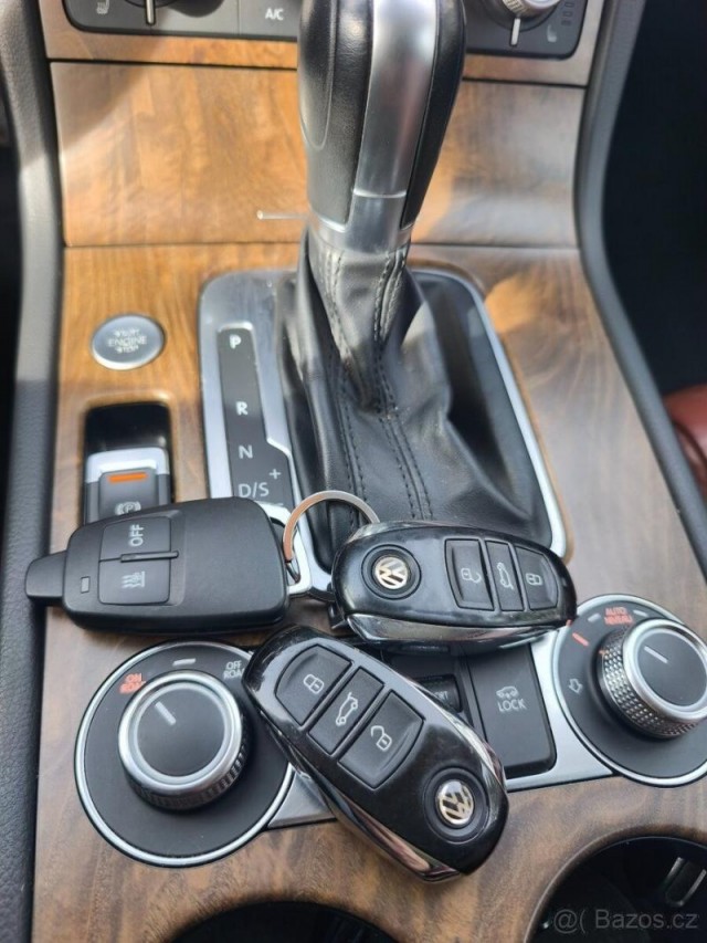 Volkswagen Touareg 3,0