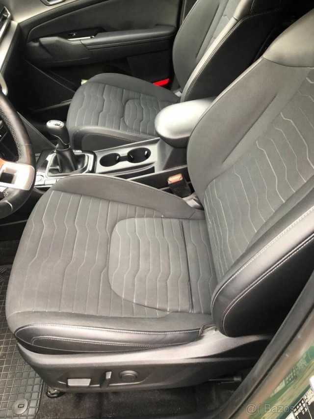 Kia Sportage 1,6   NQ5 T-GDi GPF 4x2 TOP 20