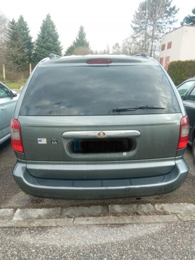 Chrysler Voyager 2,8   IV, CRD, r.v. 2005