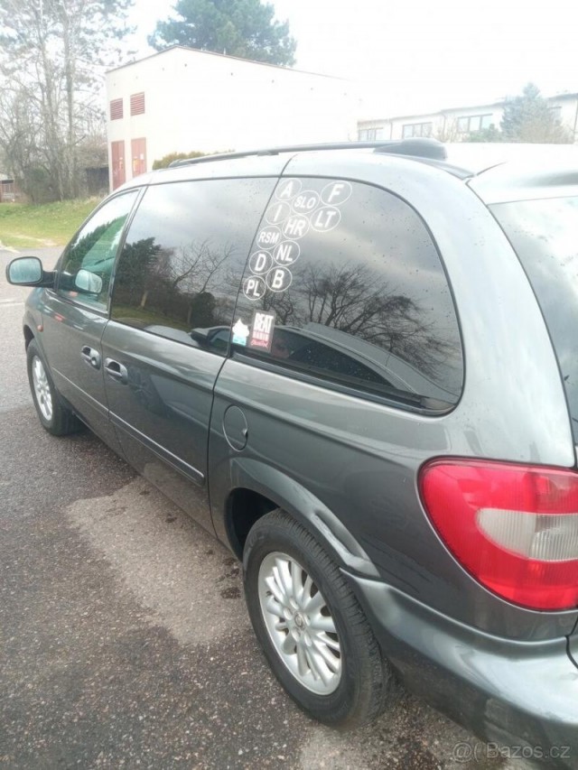 Chrysler Voyager 2,8   IV, CRD, r.v. 2005