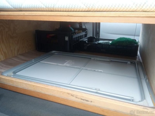 Chrysler Voyager 2,8   IV, CRD, r.v. 2005