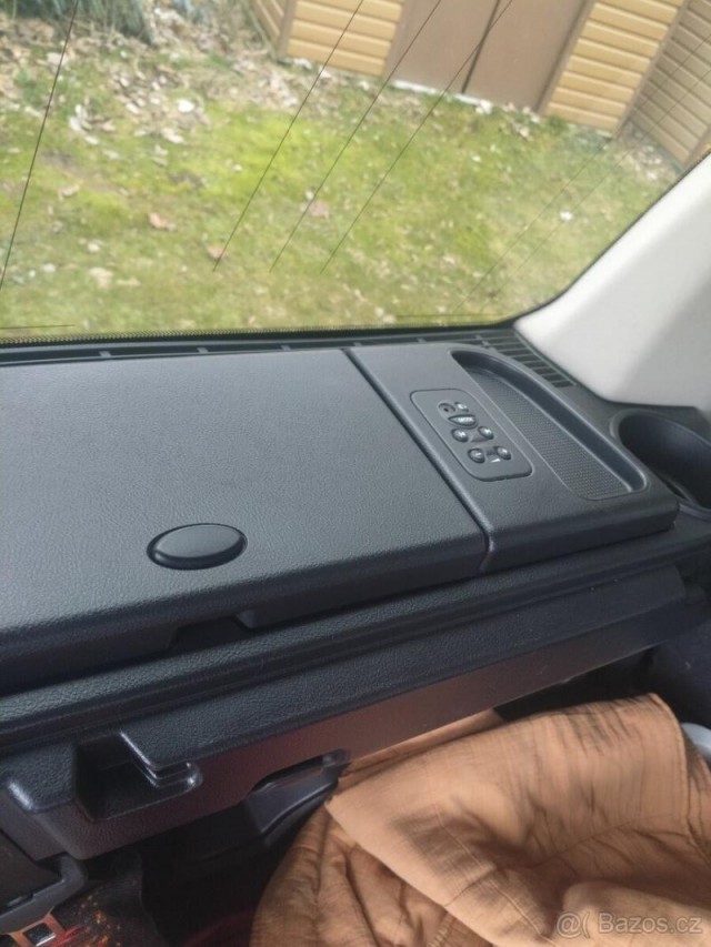 Land Rover Discovery 2,7   3