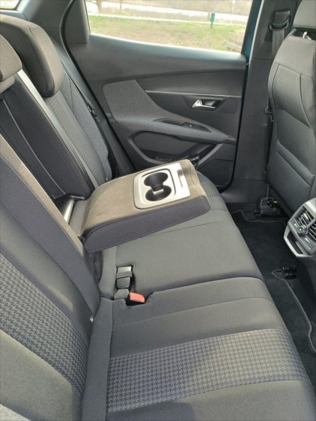 Peugeot 3008 1,2   Prodám