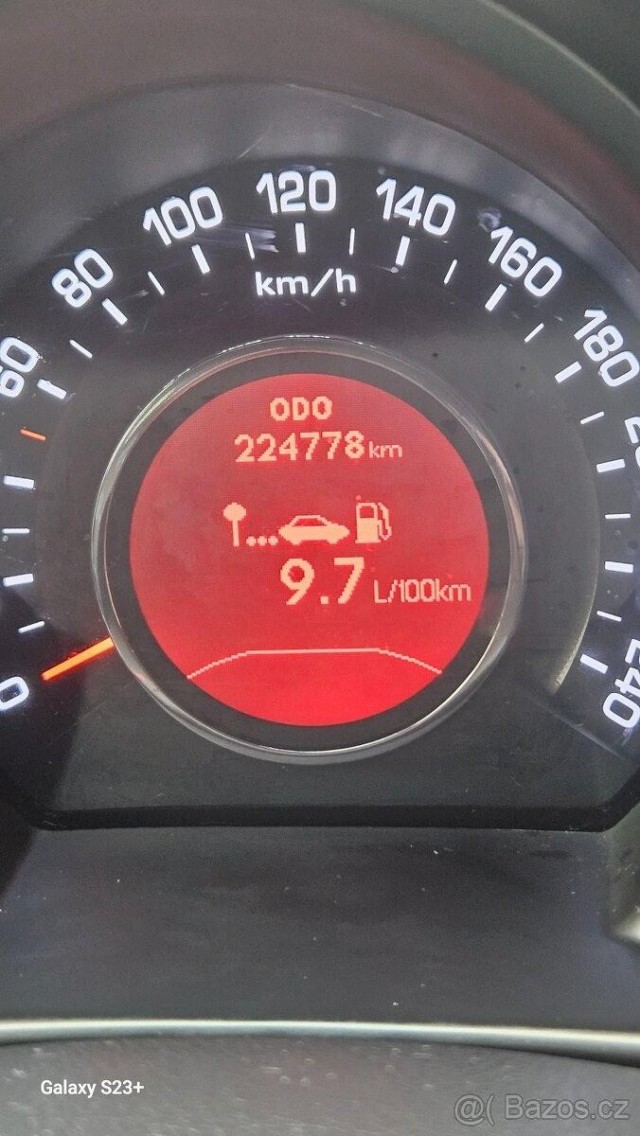 Kia Sportage 2,0   Prodám