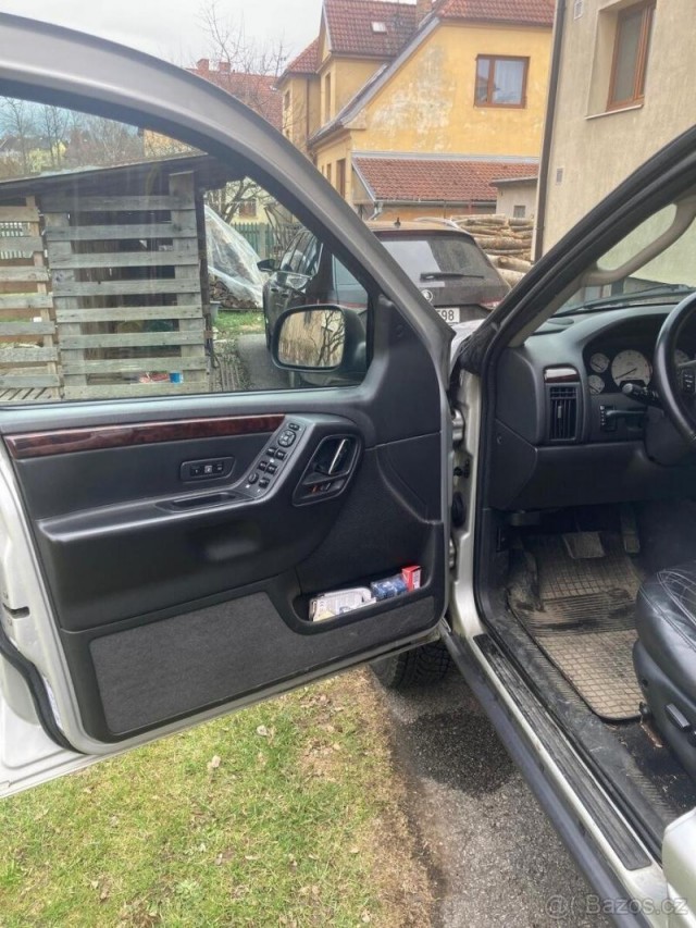Jeep Grand Cherokee 2,7