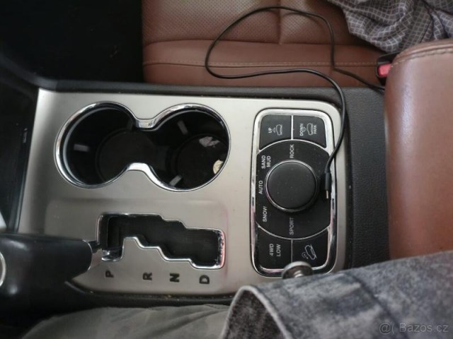 Jeep Grand Cherokee 3,0   CRD 177KW ROK 2013 OVERL