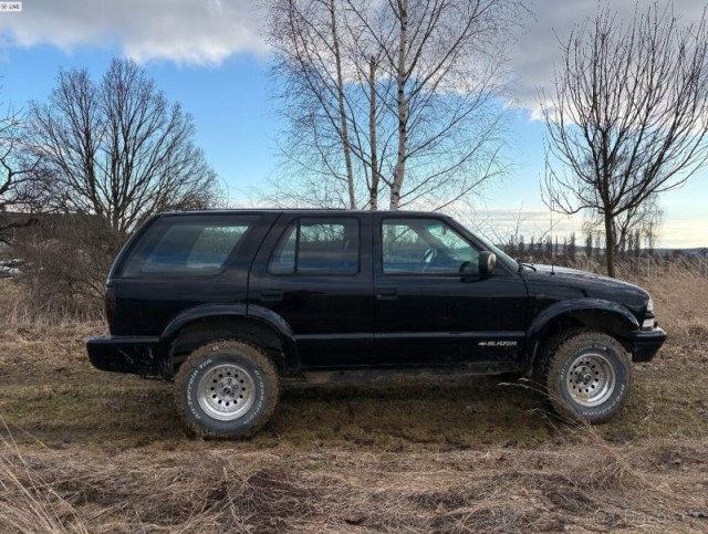 Chevrolet Blazer 4,3   4x4 V6 VORTEC, off-road