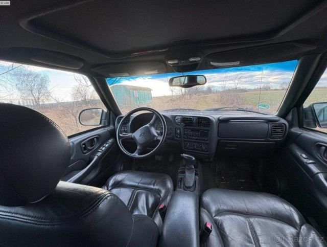Chevrolet Blazer 4,3   4x4 V6 VORTEC, off-road