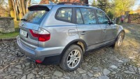 BMW X3 2,0   i benzín