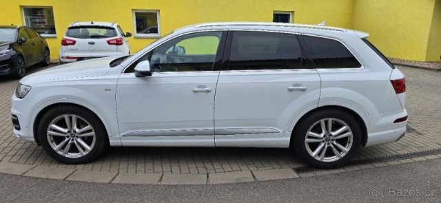 Audi Q7 50 TDI 210 kW quattro TOP stav
