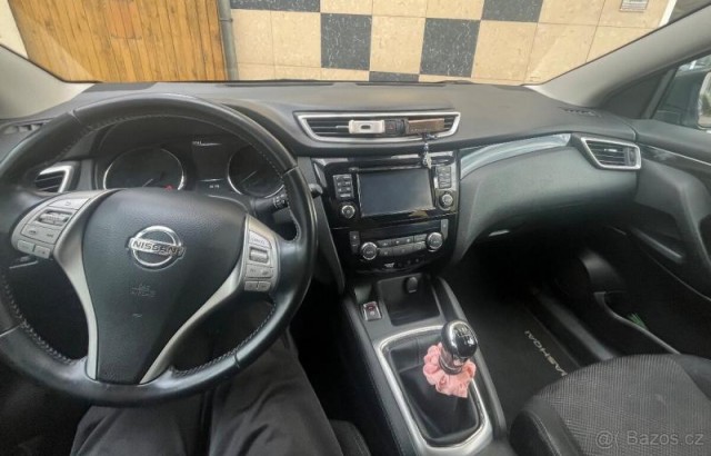 Nissan Qashqai 1,2