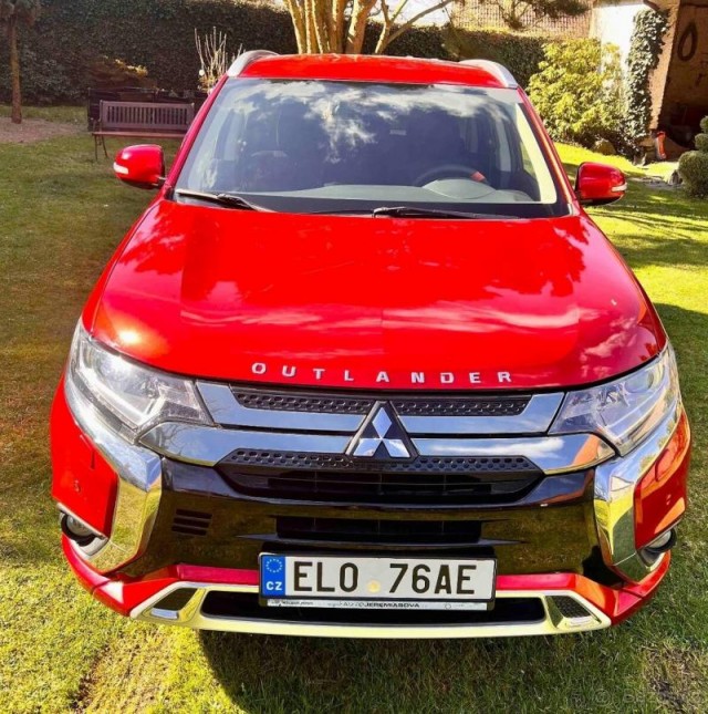 Mitsubishi Outlander PHEV