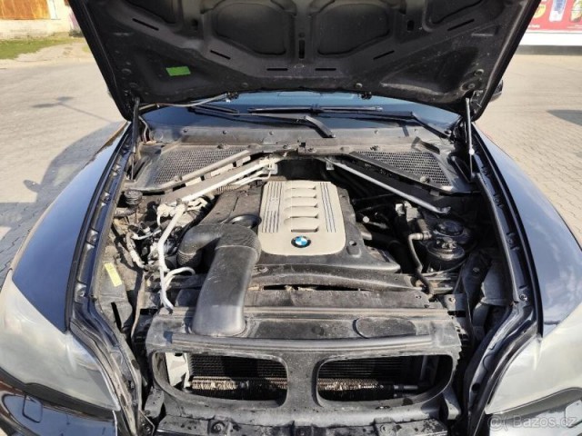 BMW X5 3,0   E70 D