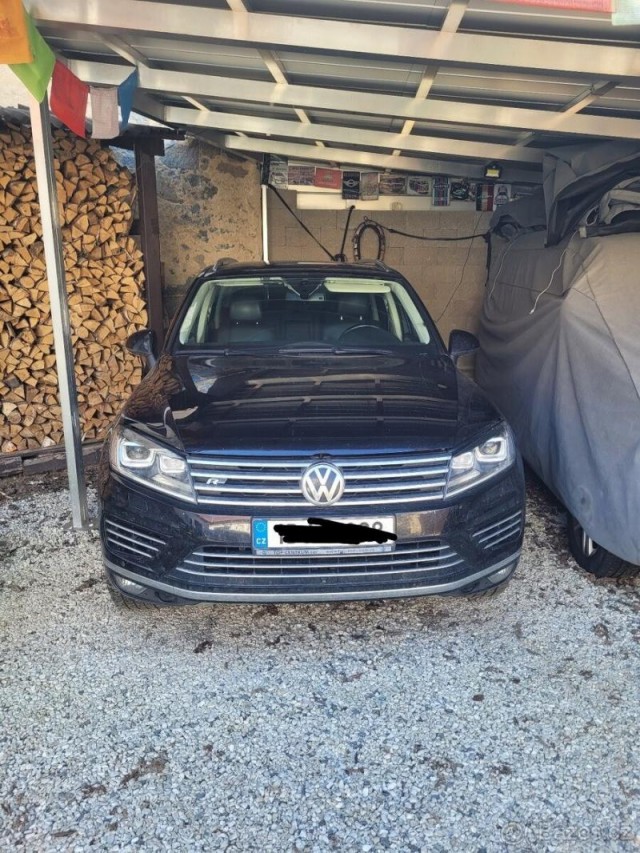 Volkswagen Touareg 3,0   TDi V6 193kw 4M R-LINE
