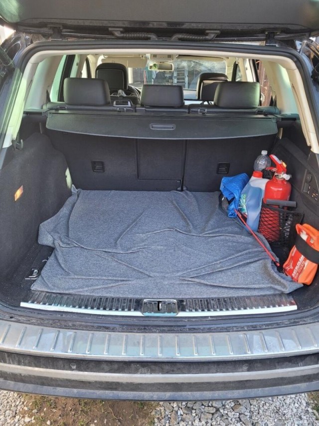 Volkswagen Touareg 3,0   TDi V6 193kw 4M R-LINE