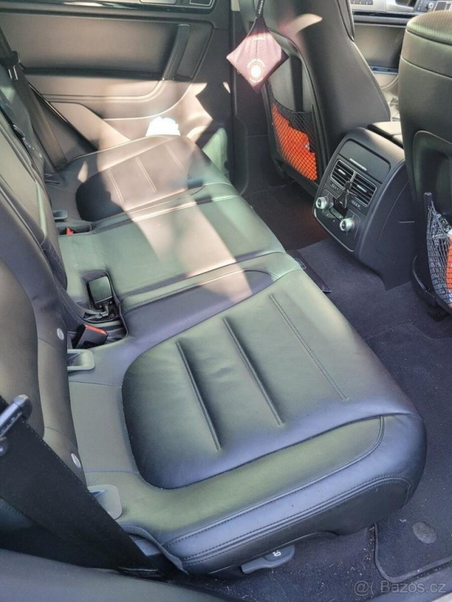 Volkswagen Touareg 3,0   TDi V6 193kw 4M R-LINE